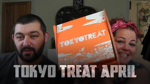 April 2016 TokyoTreat UNBOXING | Why am I eating Spicy Seaweed?? | Vlog